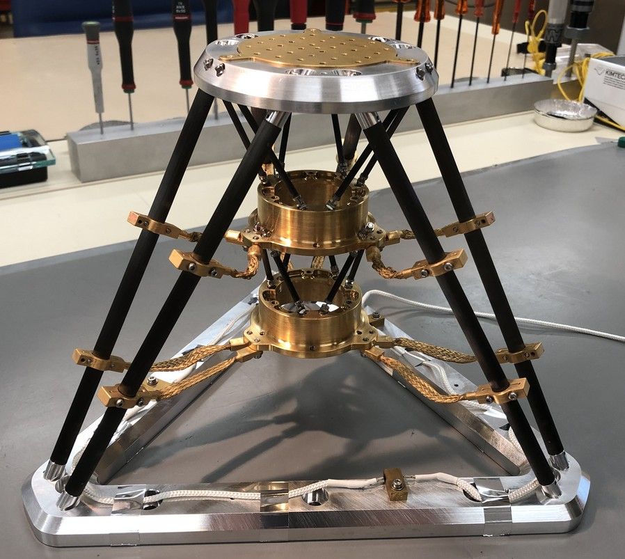 cosmo_instrumentation_cryogenie_image1.png